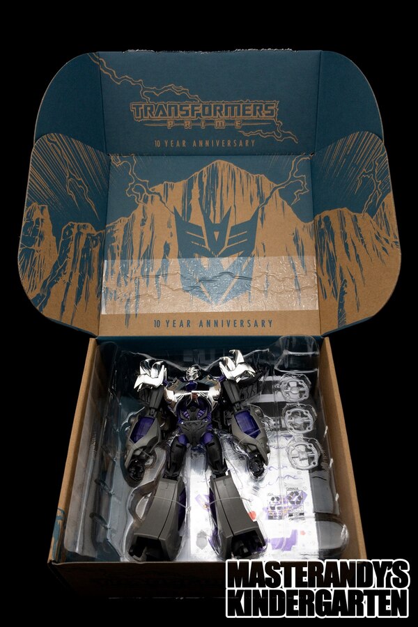 Transformers Prime 10th Anniversary Megatron And Hades  (10 of 12)
